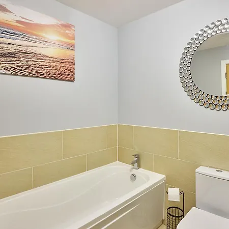 Saltburn's Seaside Gem *